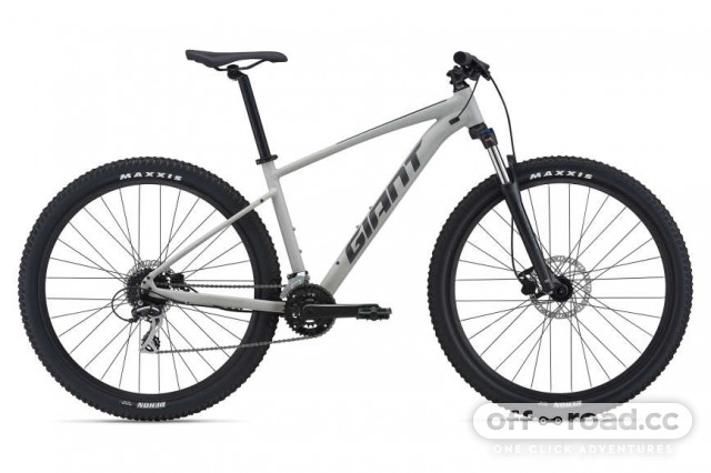 Giant cross country discount bike